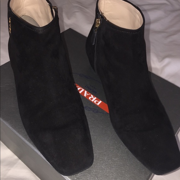 Prada Black suede booties - Picture 2 of 8